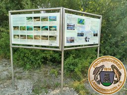Aufstellen der Infotafel am Birkensee